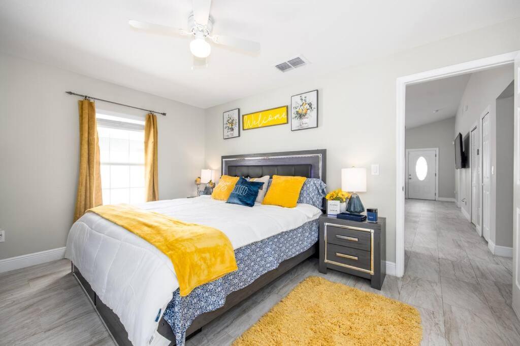 Modern Luxury Located In Tampa! Holiday home Tampa